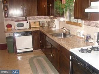 624 Exton Road Hatboro, PA 19040 - Photo 4 of 6