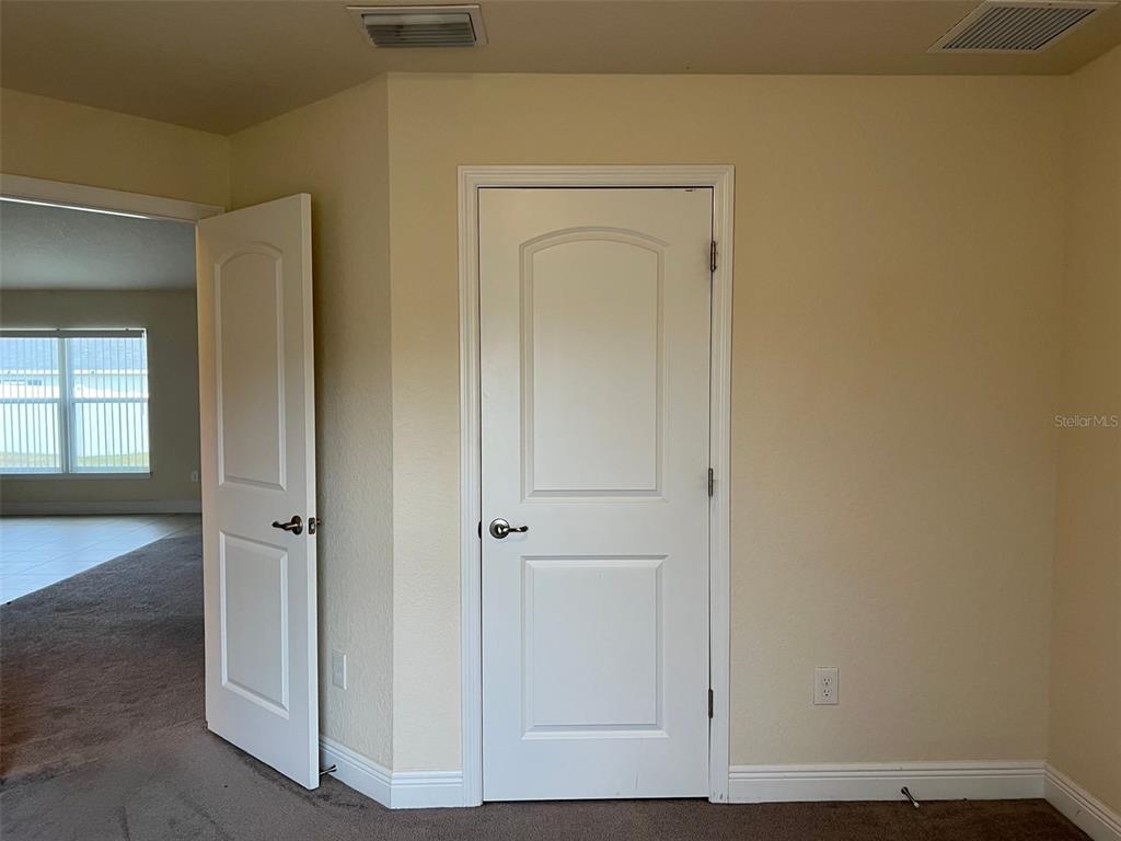 9883 Southwest 55th Ave Road Ocala, FL 34476 - Photo 15 of 30