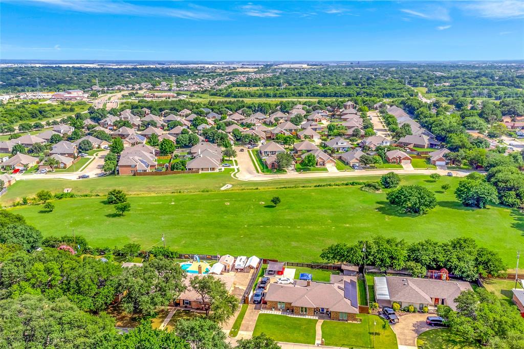 6021 Sycamore Creek Road Edgecliff Village, TX 76134 - Photo 8 of 37 a view of a city