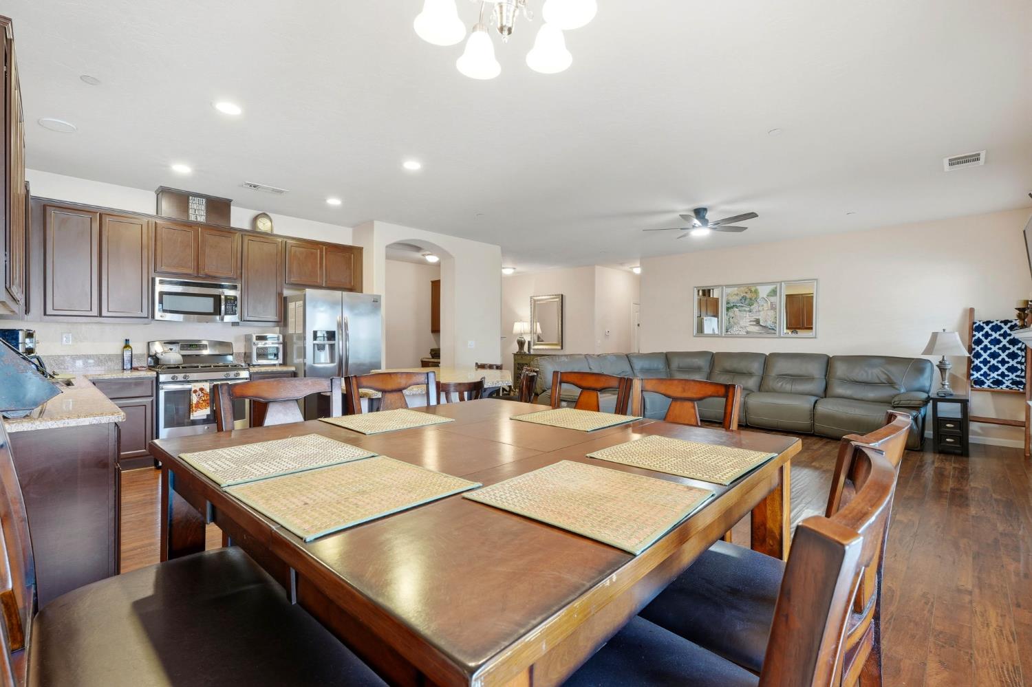 2852 West Indiana Caruthers, CA 93609 - Photo 15 of 38