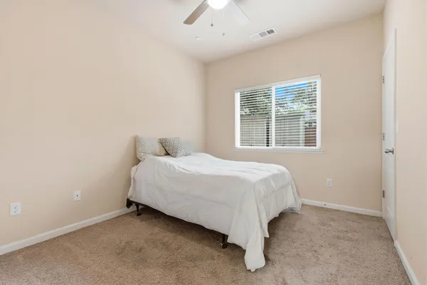 $449,000 | 2852 West Indiana, Caruthers, CA 93609
