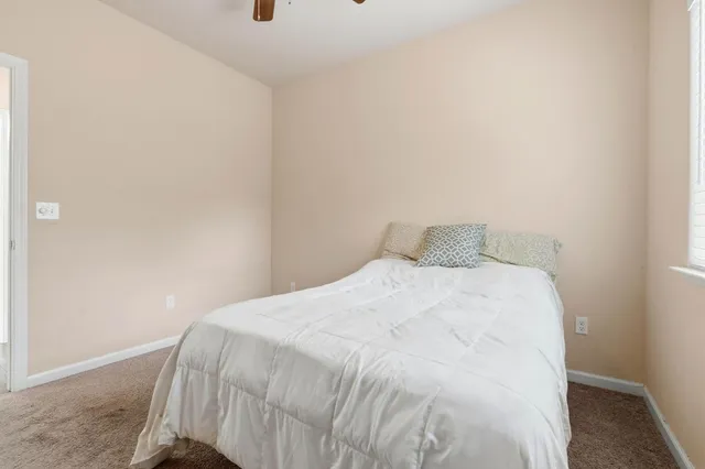 $465,000 | 2852 West Indiana, Caruthers, CA 93609