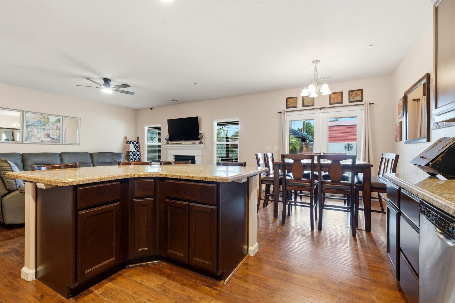 2852 West Indiana Caruthers, CA 93609 - Photo 10 of 38