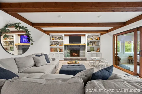 $750,000 | 1312 Crestwood Court, Naperville, IL 60540