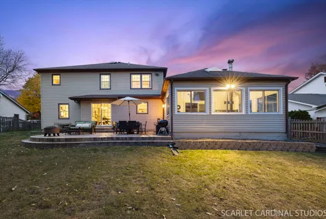 $750,000 | 1312 Crestwood Court, Naperville, IL 60540