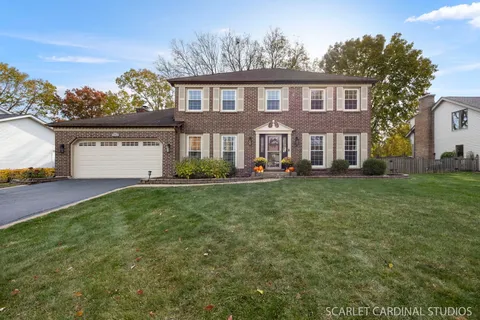 $750,000 | 1312 Crestwood Court, Naperville, IL 60540