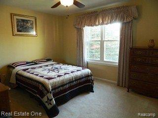 216 Saxon Court Rochester, MI 48307 - Photo 18 of 23 Guest Bedroom