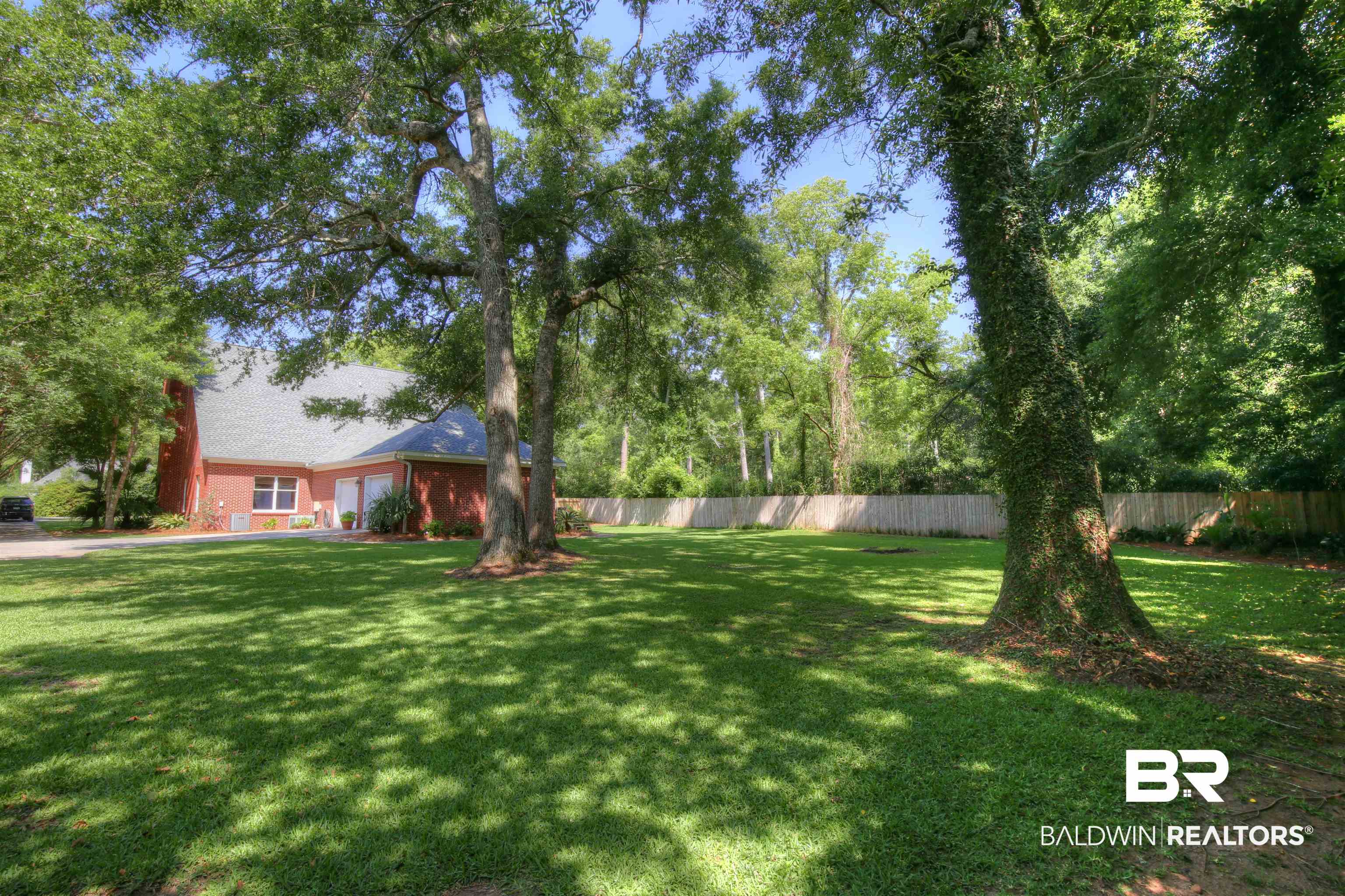 23764 2nd Street Fairhope, AL 36532 - Photo 30 of 38 Side Yard