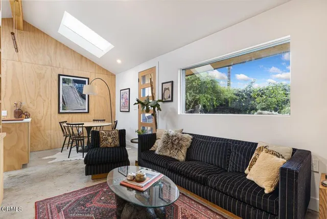 $1,499,900 | 62-66 San Clemente Street, Ventura, CA 93001