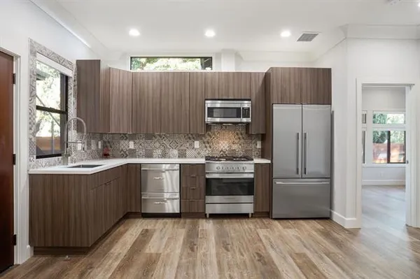 $7,988,000 | 251 Middlefield Road, Palo Alto, CA 94301