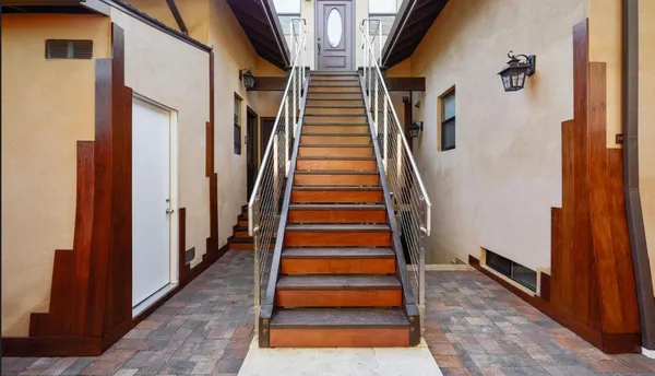 $7,988,000 | 251 Middlefield Road, Palo Alto, CA 94301