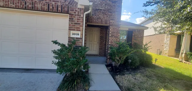 $2,000 | 20139 Linden Spruce Lane, Richmond, TX 77407