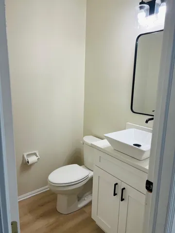 $2,900 | 613 Pheasant Trail, St. Charles, IL 60174