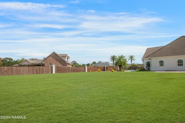 $3,000 | 101 Pink Mimosa Trail, Duson, LA 70529