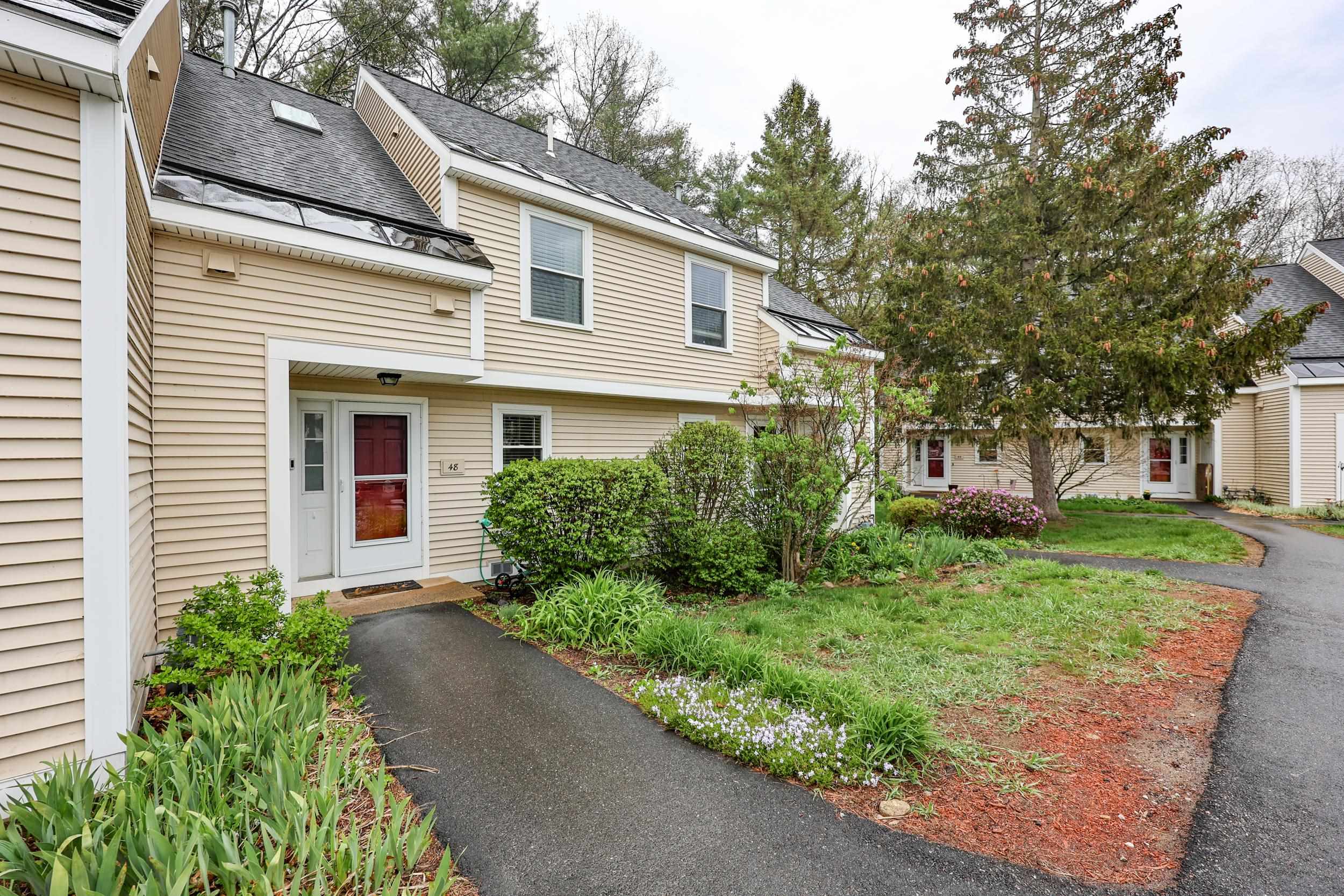 48 Modena Drive Concord, NH 03303 - Photo 2 of 28