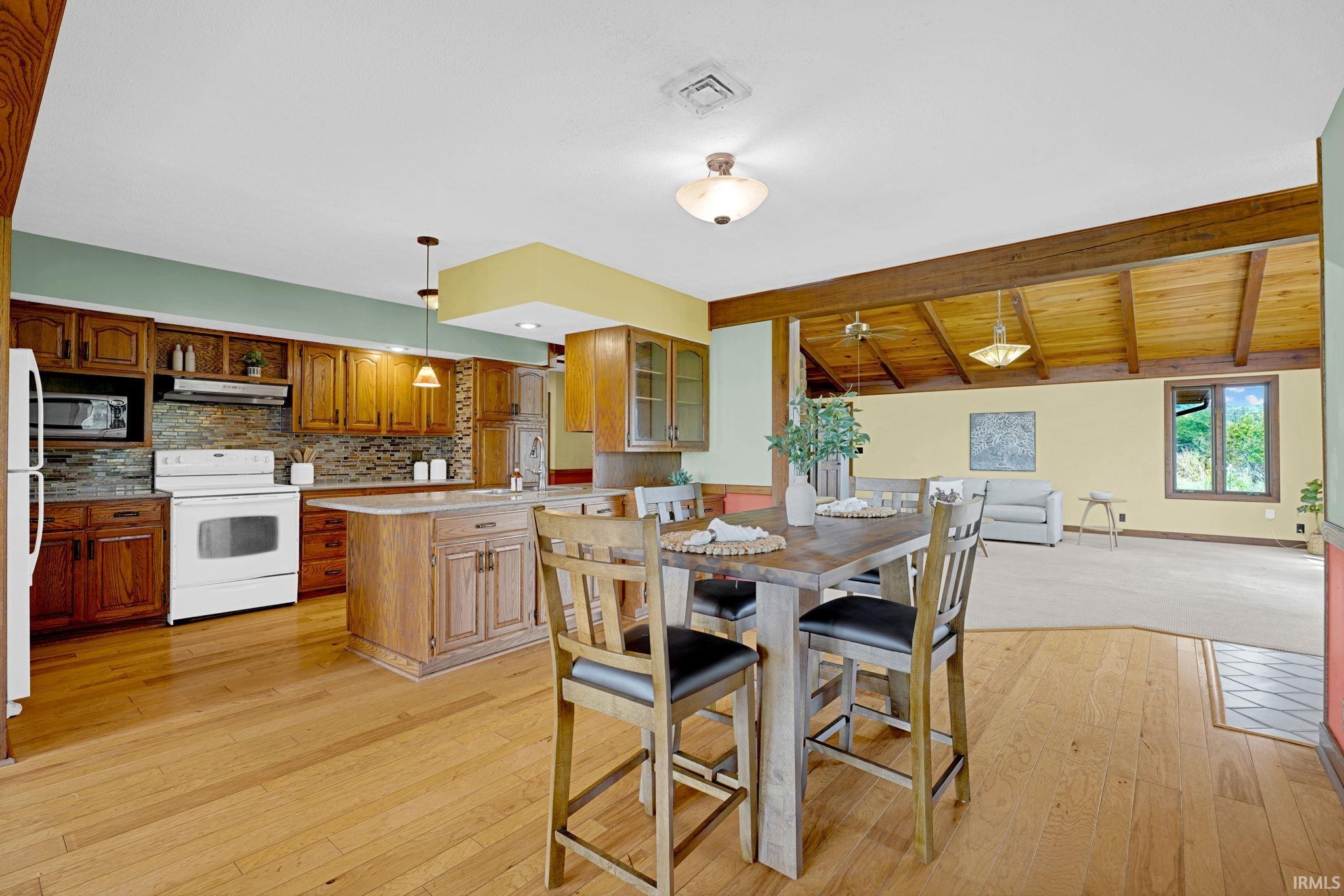 192 Armstrong Station Road Springville, IN 47462 - Photo 9 of 42 Gallery Image 9