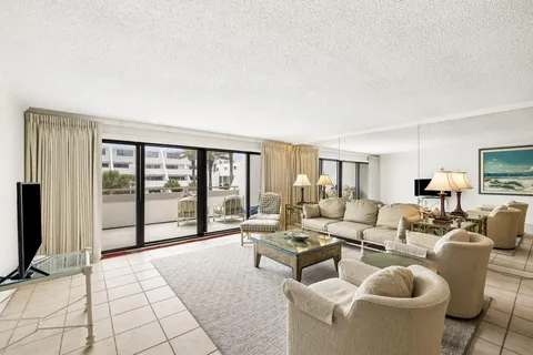 $749,000 | 520 Gulf Shore Drive, Unit 317, Destin, FL 32541