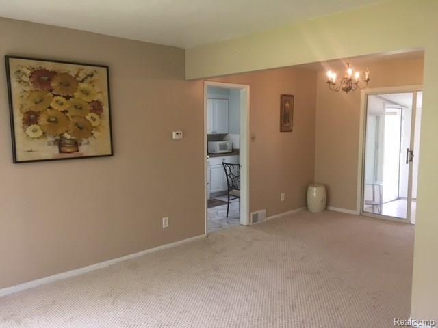 26544 Orchard Lake Road Farmington, MI 48334 - Photo 7 of 27