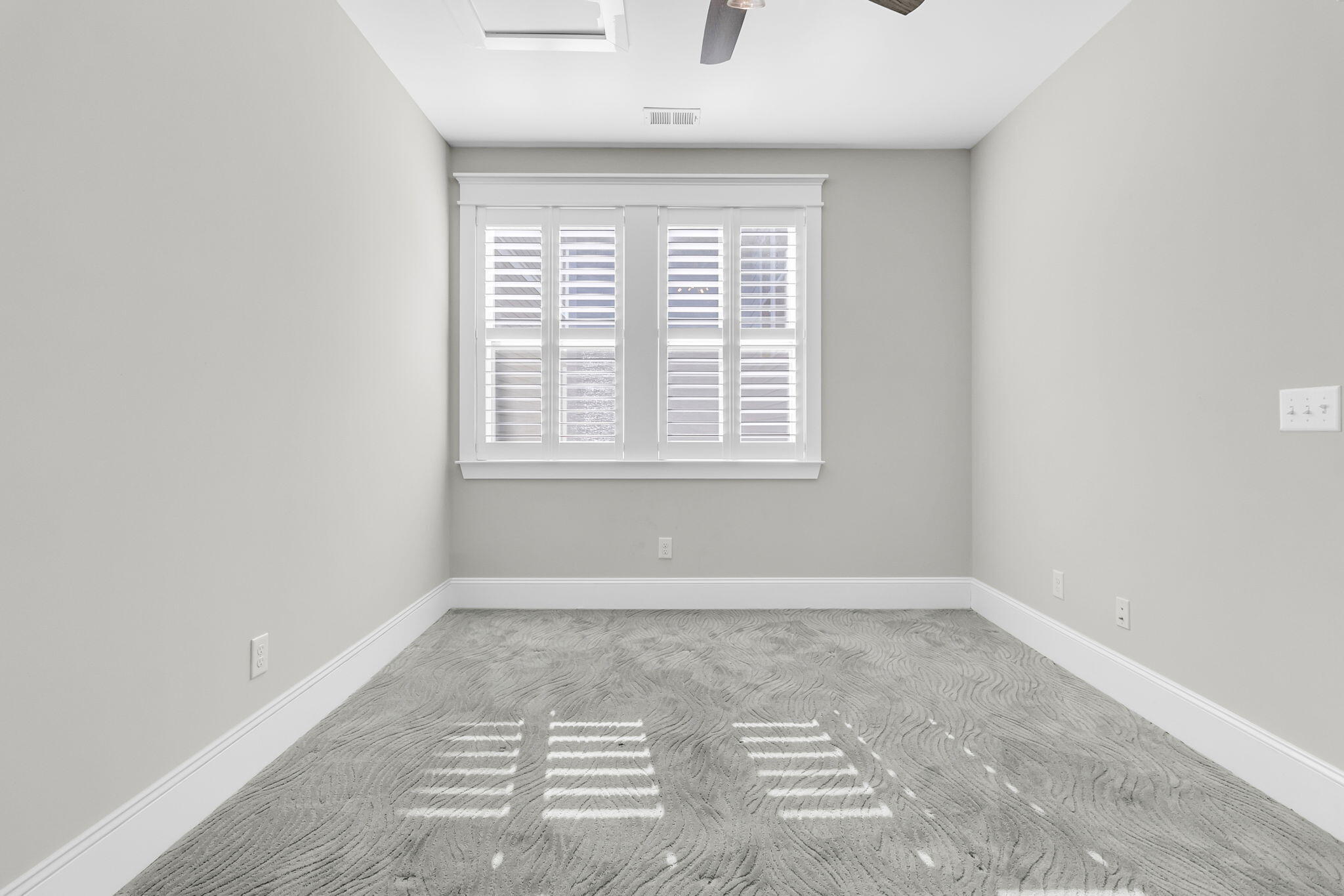 2552 Josiah Street Charleston, SC 29492 - Photo 32 of 42 Bedroom 3
