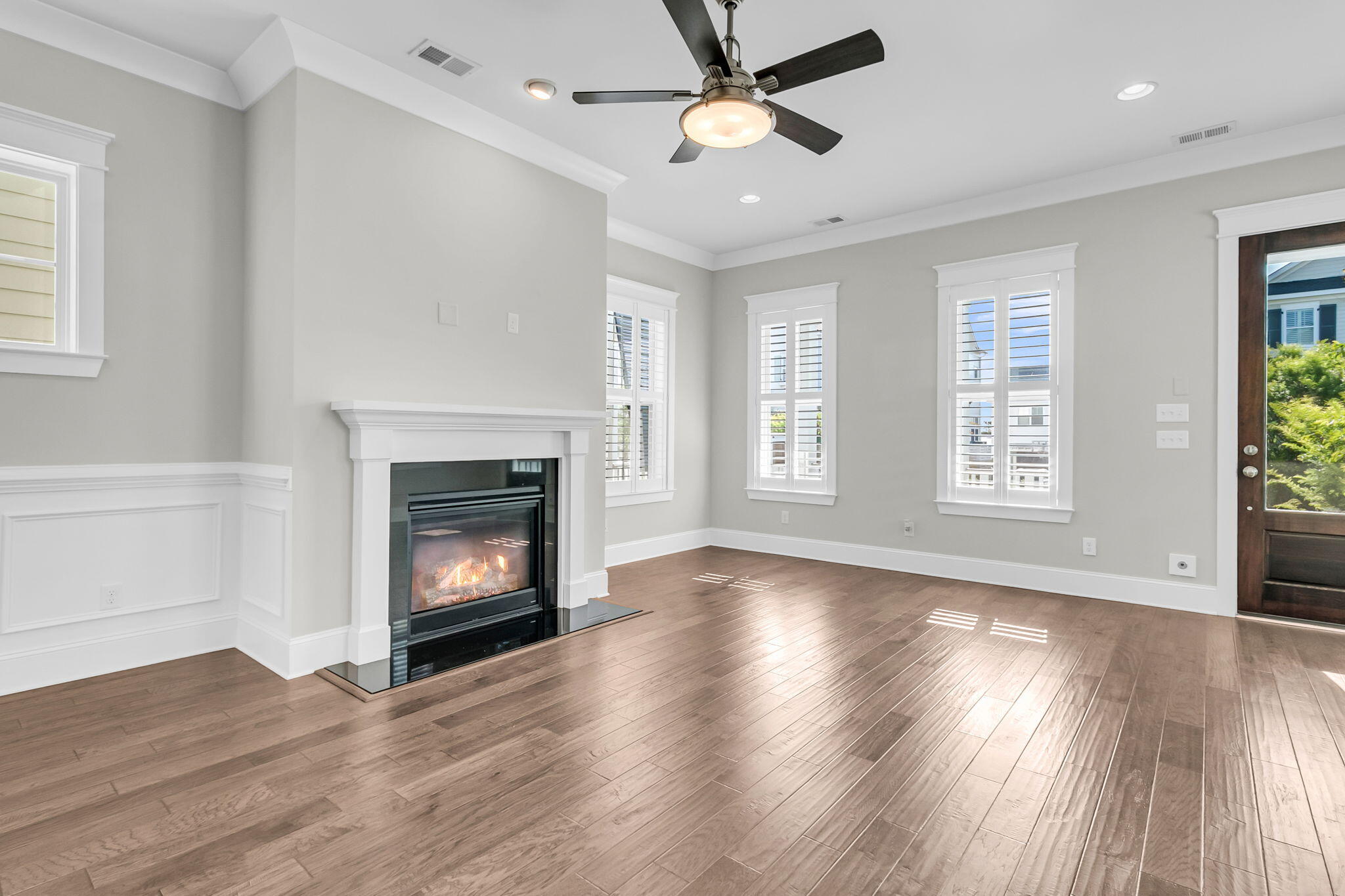 2552 Josiah Street Charleston, SC 29492 - Photo 8 of 42 Fireplace