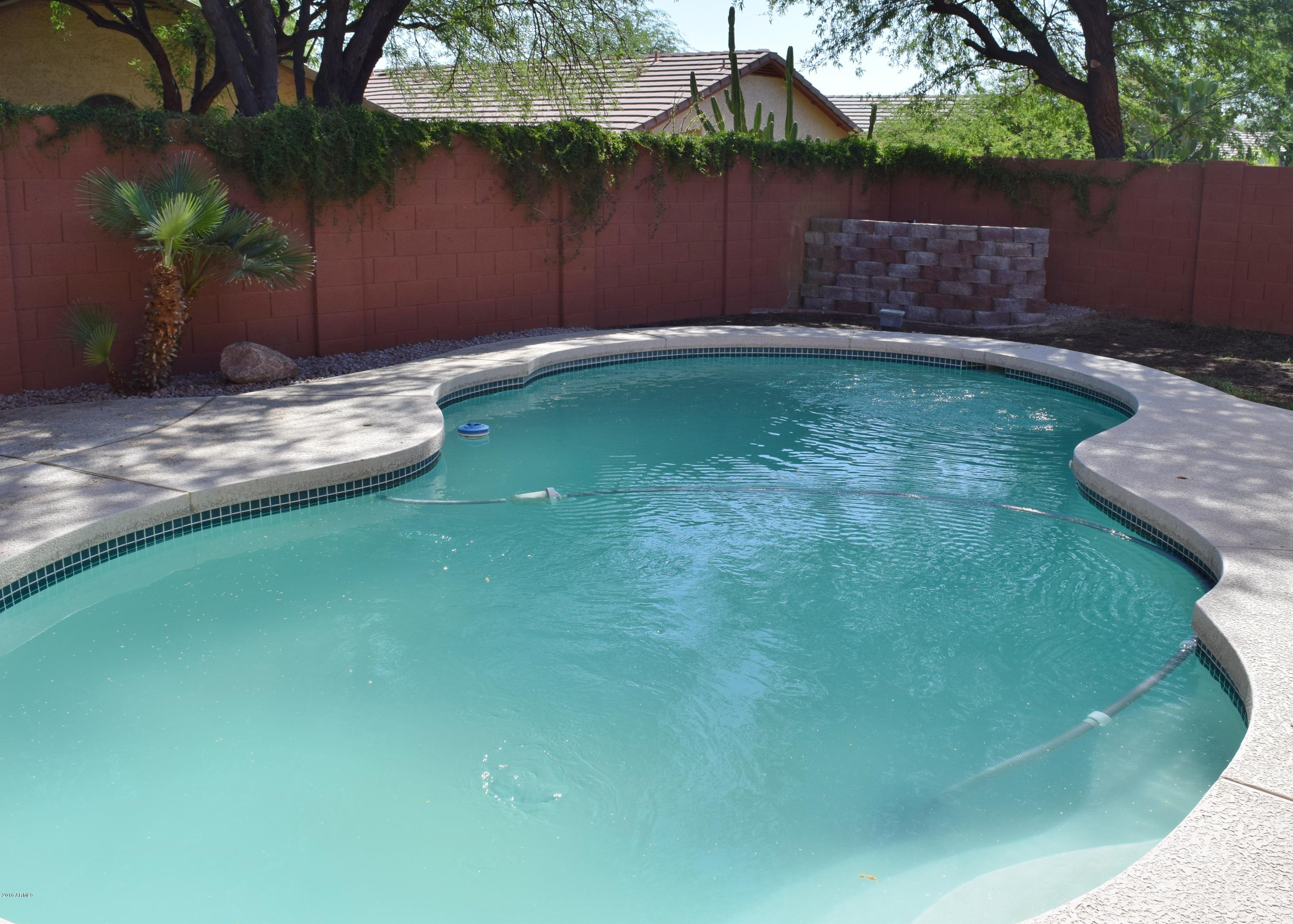 4703 East Weaver Road Phoenix, AZ 85050 - Photo 24 of 26 097