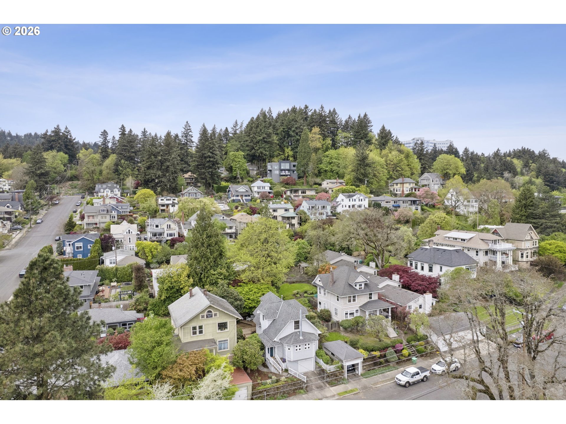 4217 Southwest View Point Terrace Portland, OR 97239 - Photo 5 of 48