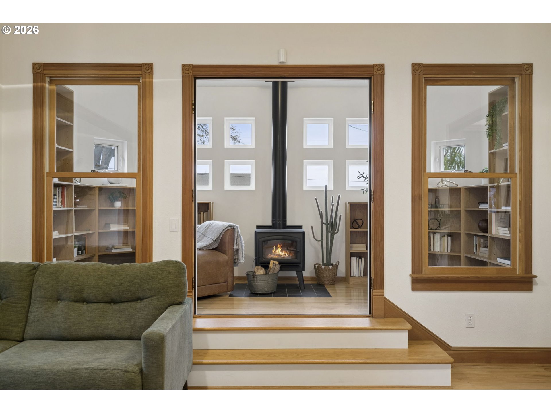 4217 Southwest View Point Terrace Portland, OR 97239 - Photo 10 of 48