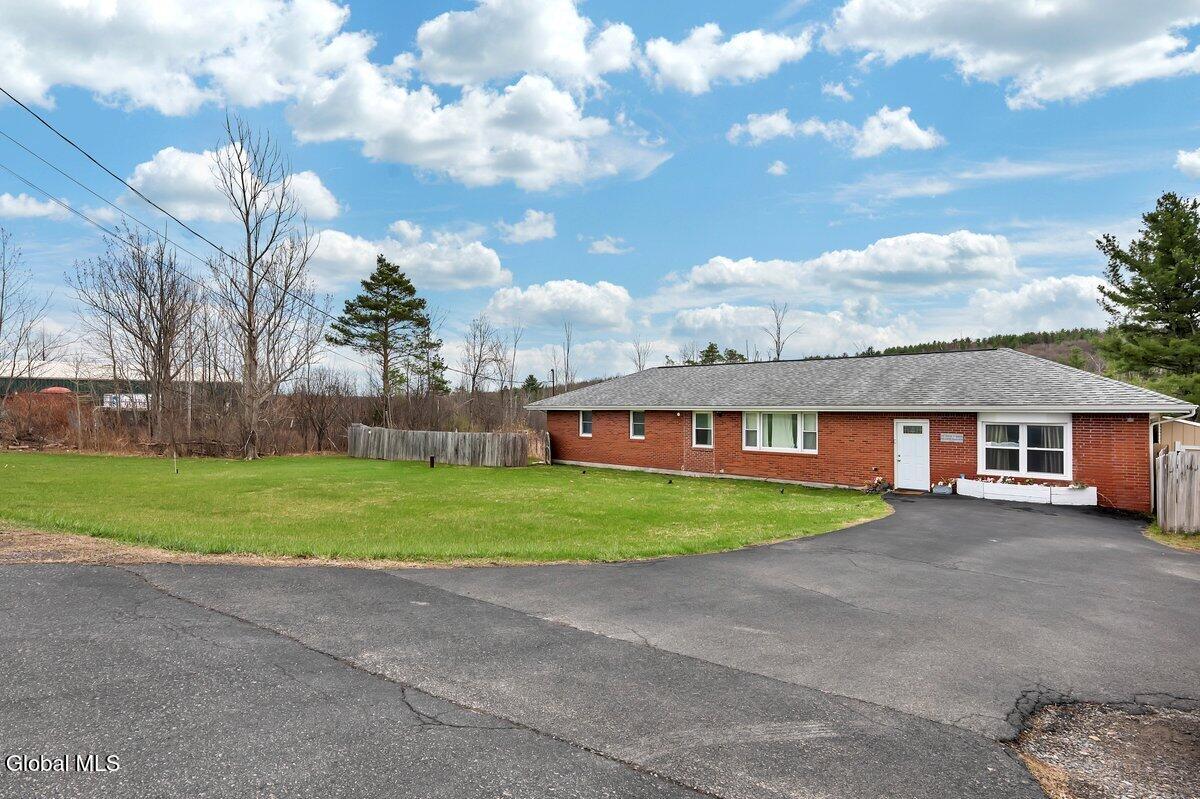 8385 Duanesburg Road Delanson, NY 12053 - Photo 2 of 35 P1827027