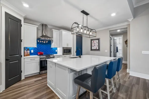 $599,900 | 2064 Neill Lane, White House, TN 37188