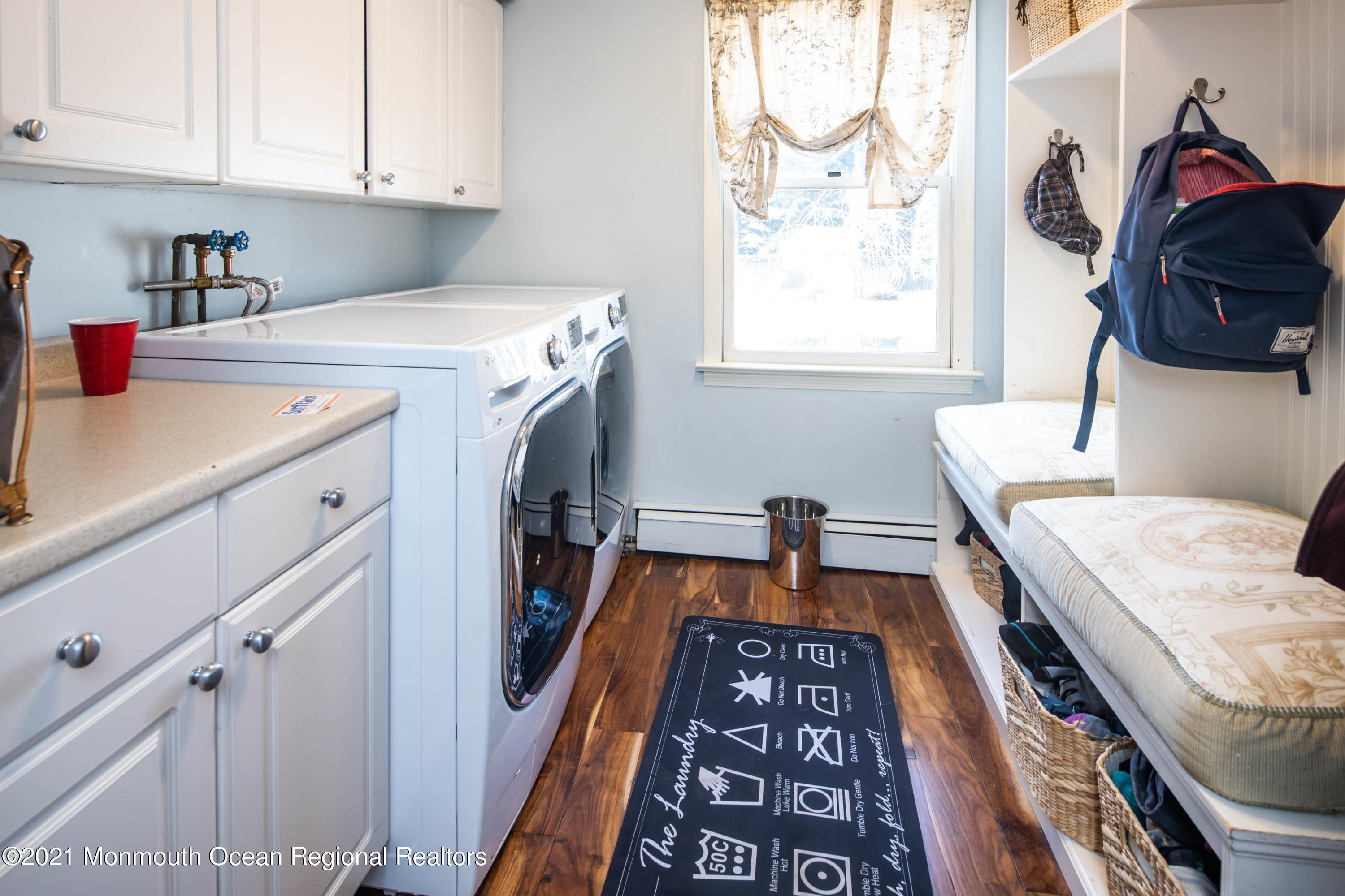 60 Hominy Hill Road Colts Neck, NJ 07722 - Photo 13 of 57 13_Laundry Room