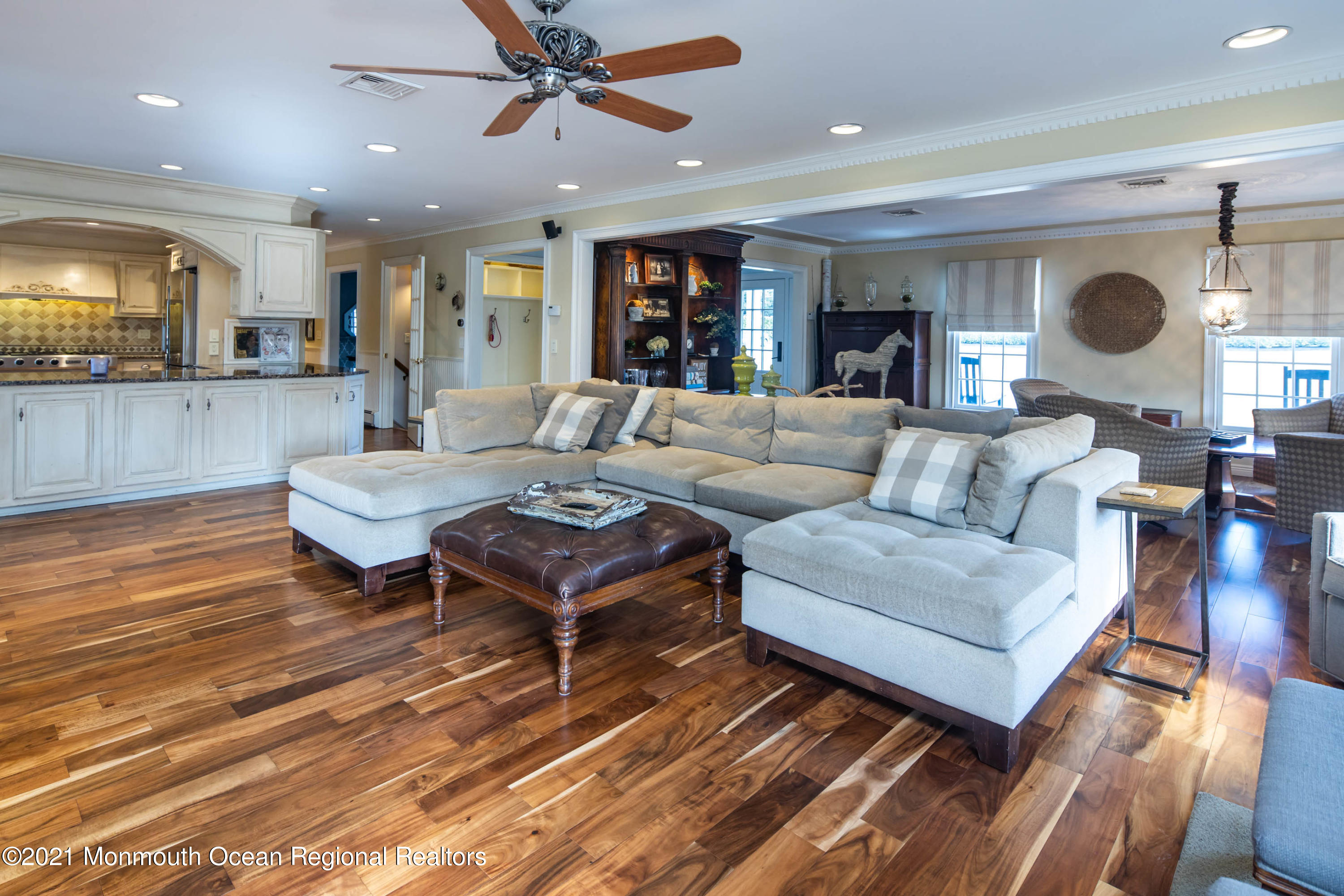 60 Hominy Hill Road Colts Neck, NJ 07722 - Photo 17 of 57 17_Family Room-5