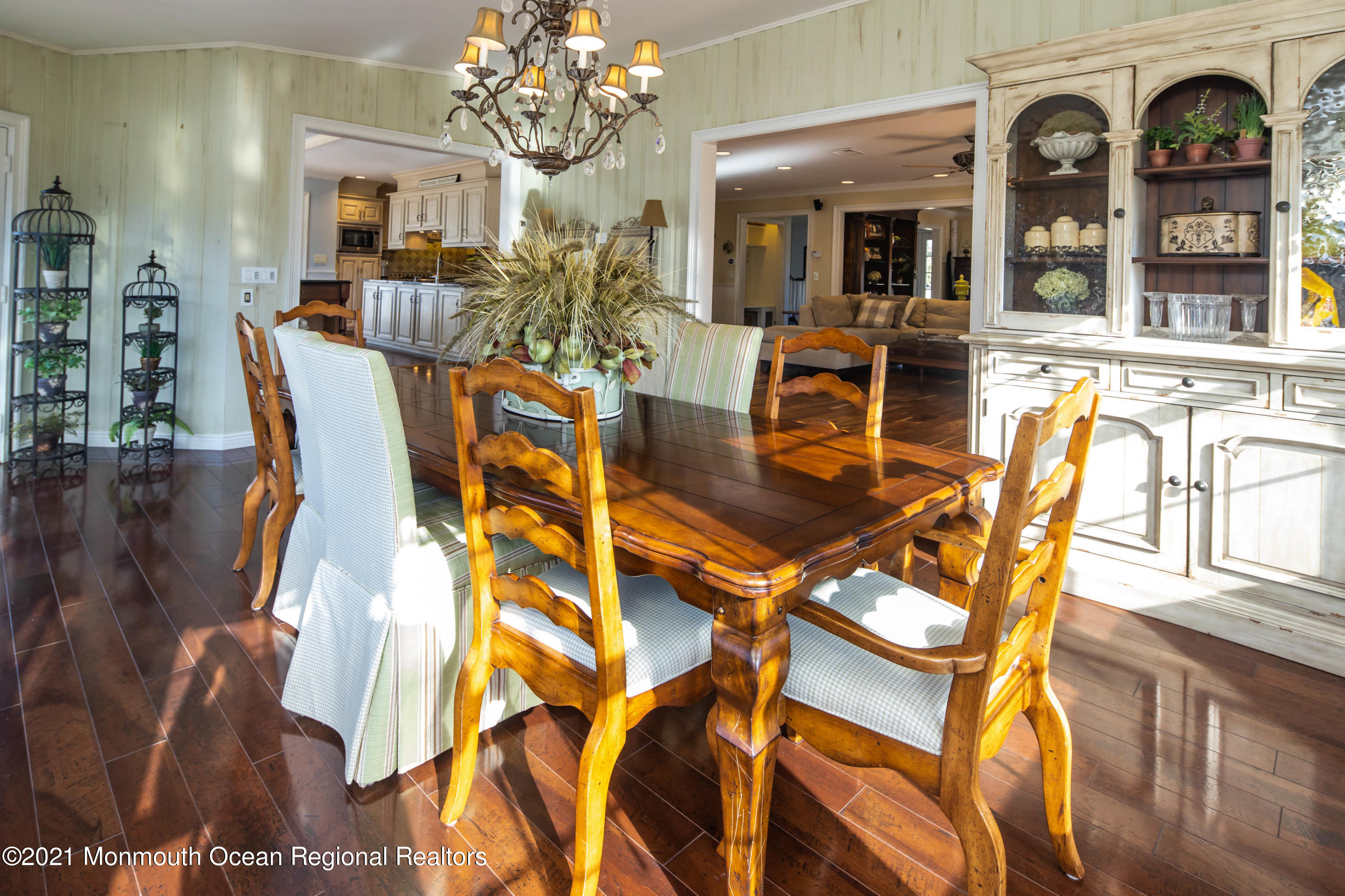 60 Hominy Hill Road Colts Neck, NJ 07722 - Photo 20 of 57 20_Dining Room-2