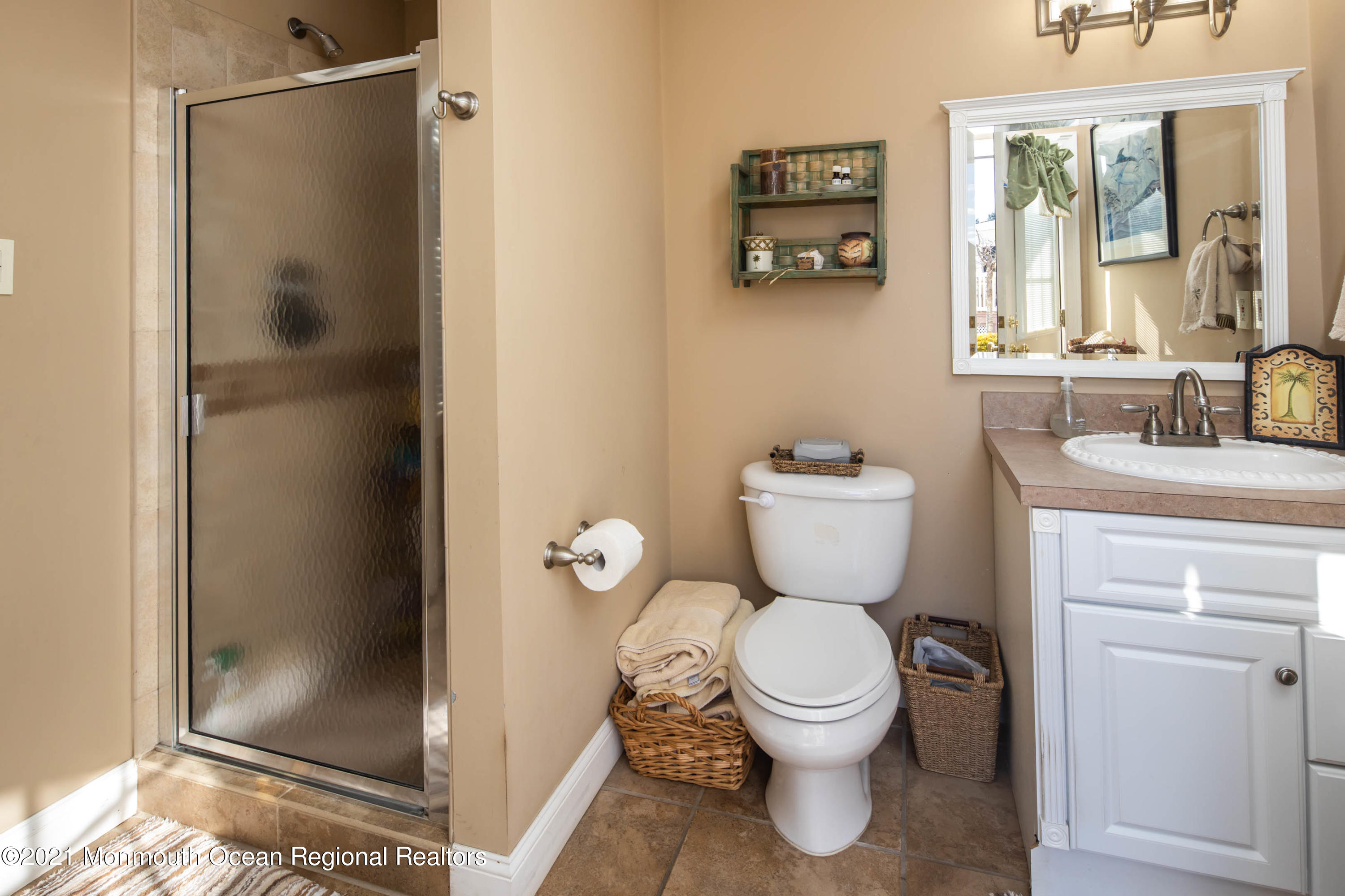 60 Hominy Hill Road Colts Neck, NJ 07722 - Photo 45 of 57 44_Pool House-12