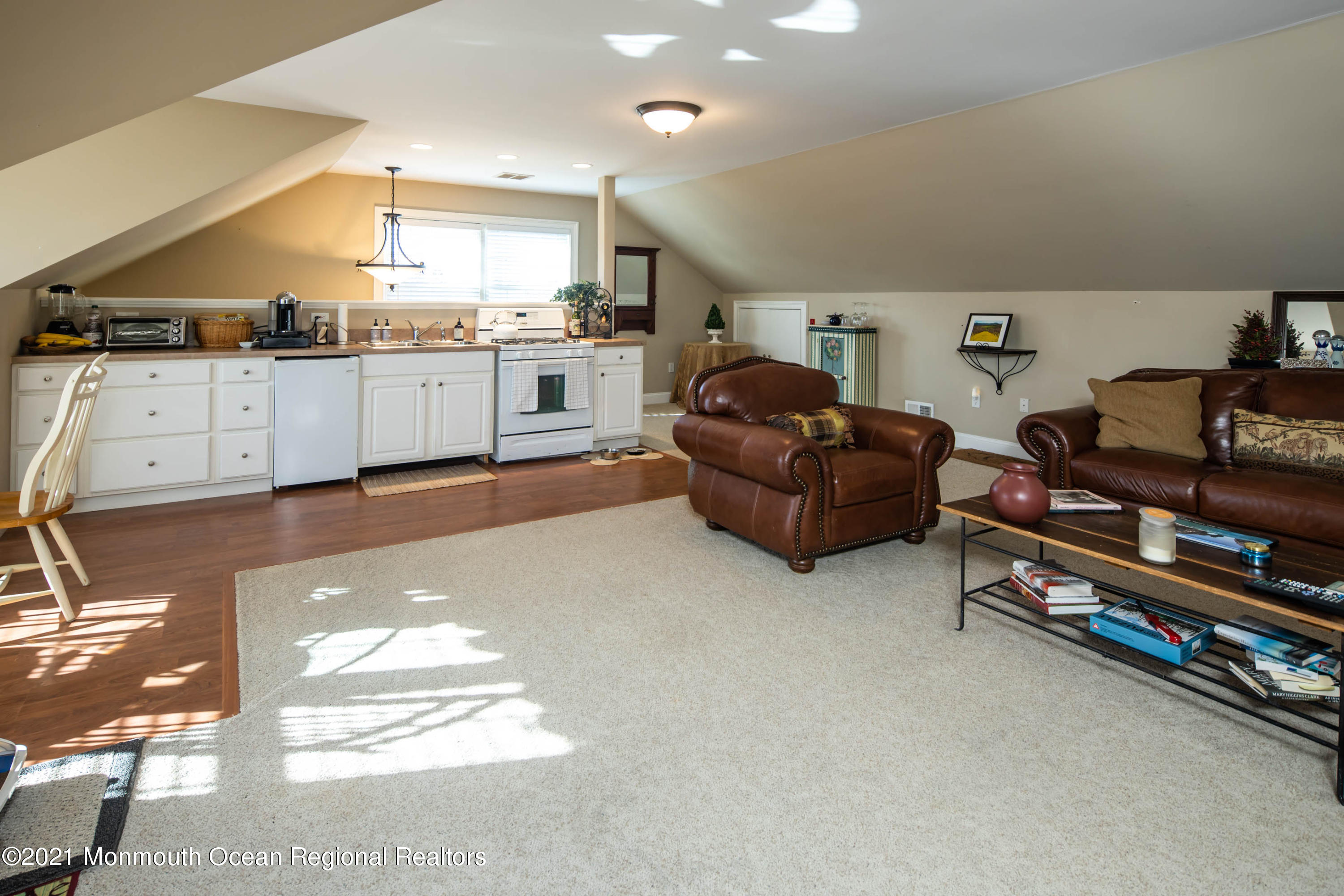60 Hominy Hill Road Colts Neck, NJ 07722 - Photo 50 of 57 49_Pool House-17