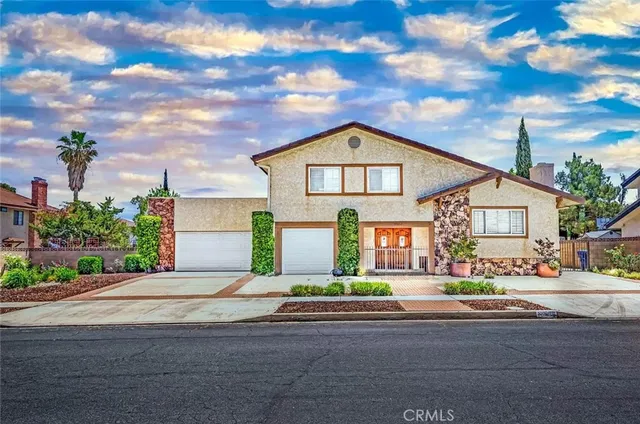 $3,995 | 39812 Golfers Drive, Palmdale, CA 93551