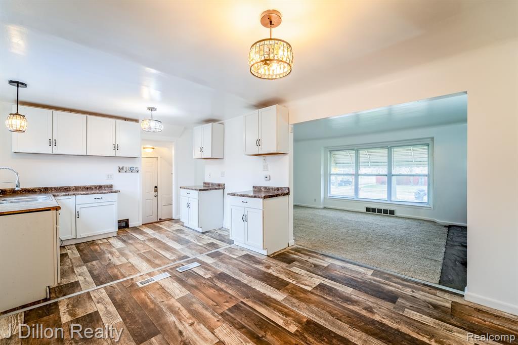 99 Chestnut Street River Rouge, MI 48218 - Photo 14 of 50