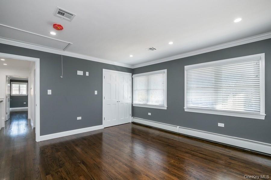 66 Wicks Path Commack, NY 11725 - Photo 16 of 24