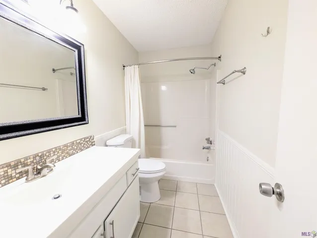 $1,325 | 11011 Cal Road, Unit 48, St. George, LA 70809