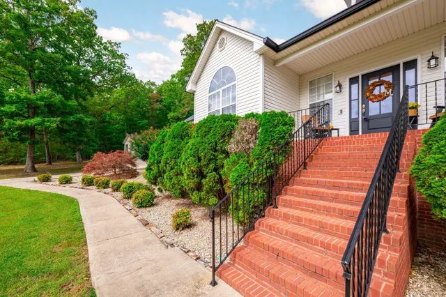 $715,000 | 377 Windy Hollow Lane, Soddy Daisy, TN 37379