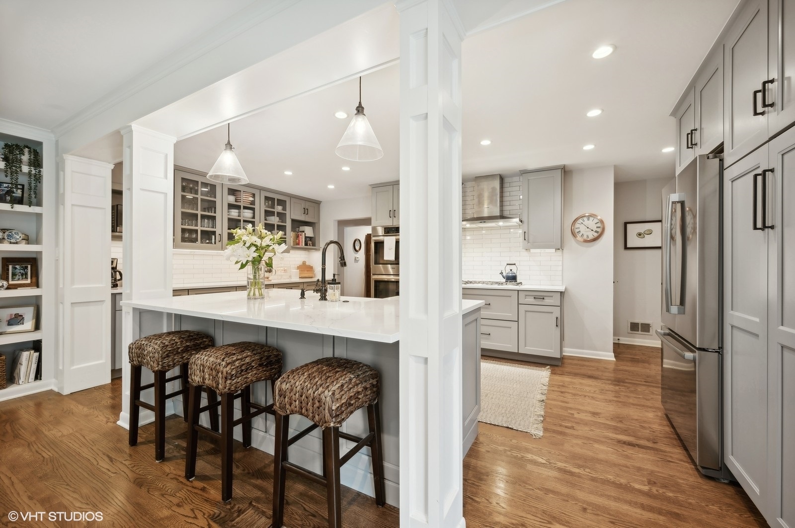 240 Riverside Drive Northfield, IL 60093 - Photo 12 of 36