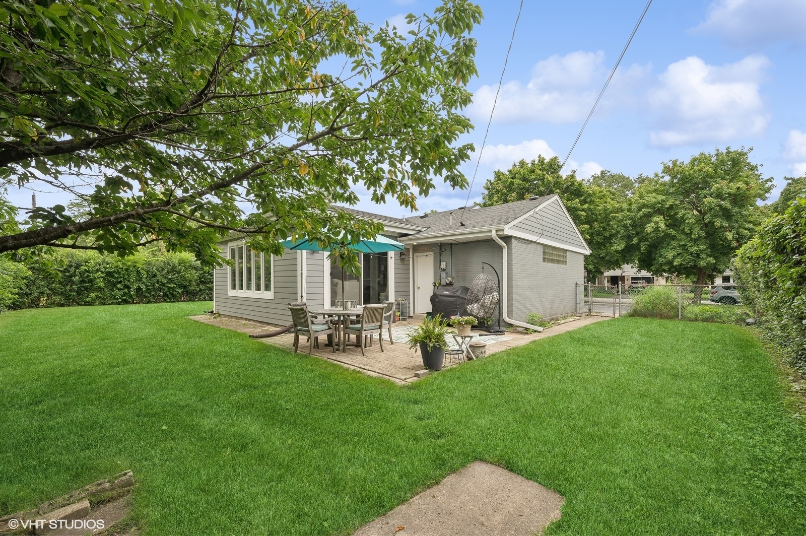 240 Riverside Drive Northfield, IL 60093 - Photo 20 of 36