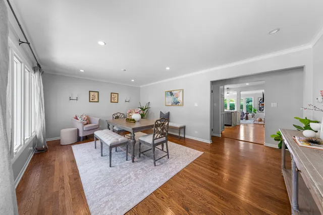 $849,000 | 240 Riverside Drive, Northfield, IL 60093