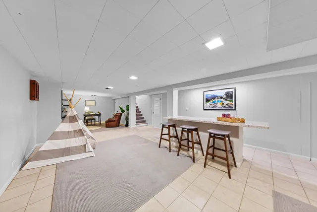 $849,000 | 240 Riverside Drive, Northfield, IL 60093