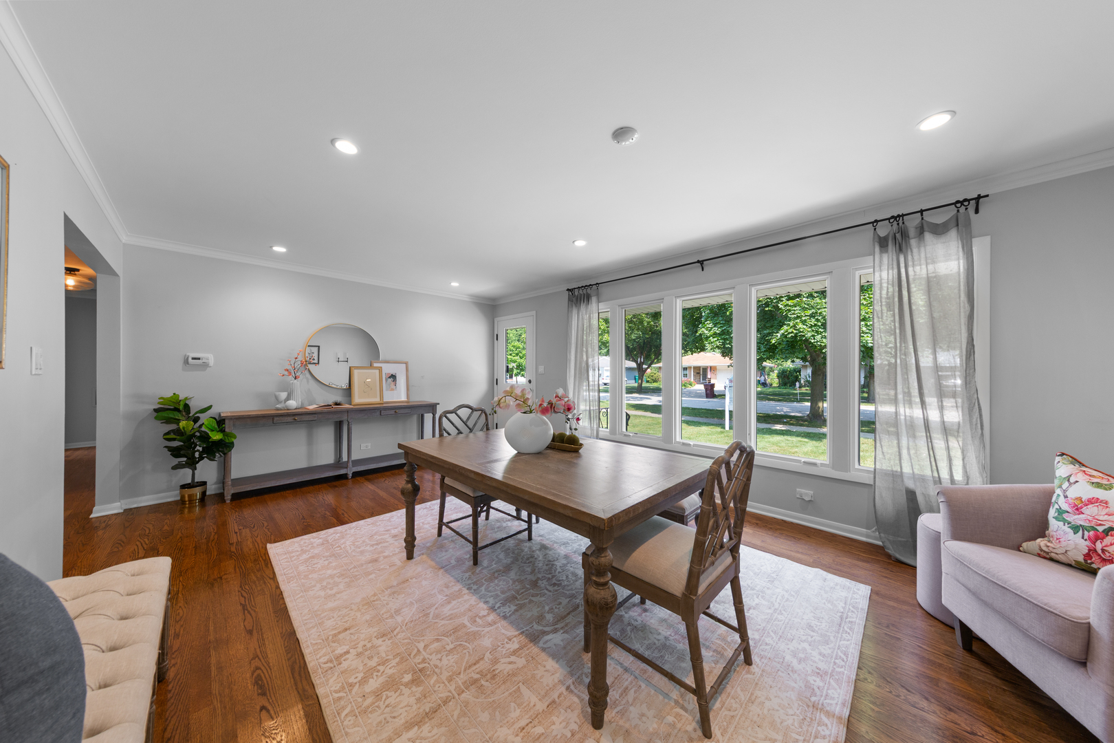 240 Riverside Drive Northfield, IL 60093 - Photo 5 of 36