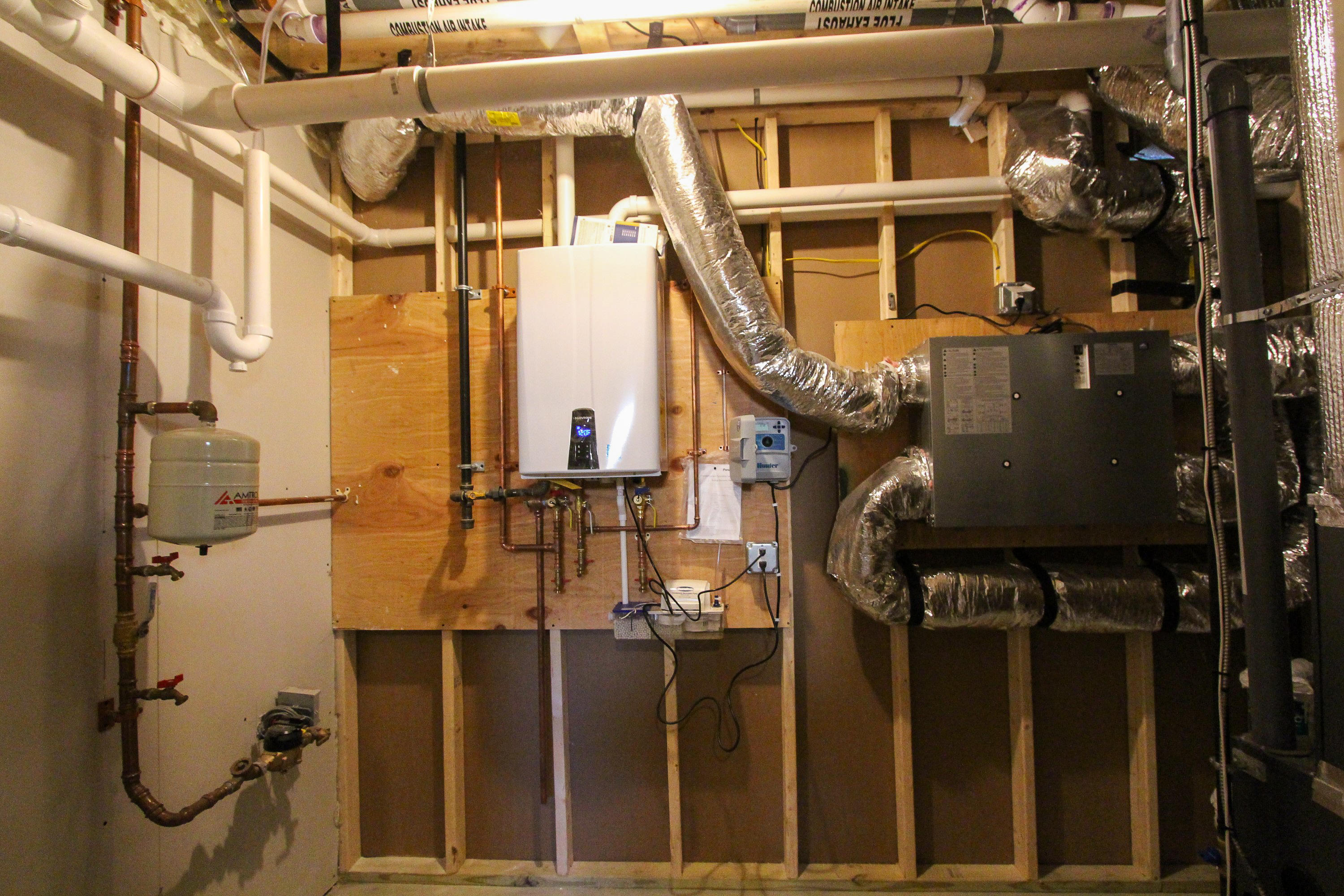 12 Merideth Way Centerville, MA 02632 - Photo 26 of 38 Utility Room