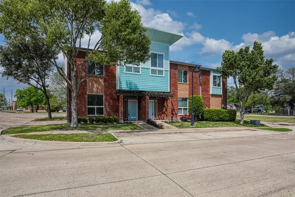 $290,000 | 107 North Merrill Avenue, Duncanville, TX 75116