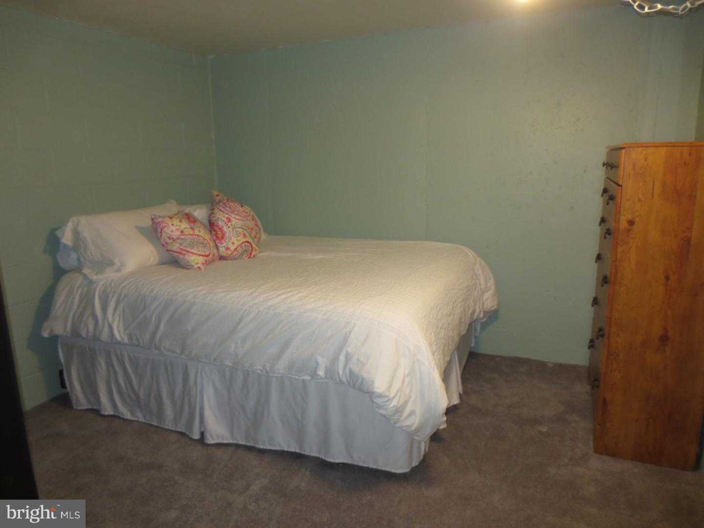 7004 Cardin Road Philadelphia, PA 19128 - Photo 17 of 22 Gallery Image 17