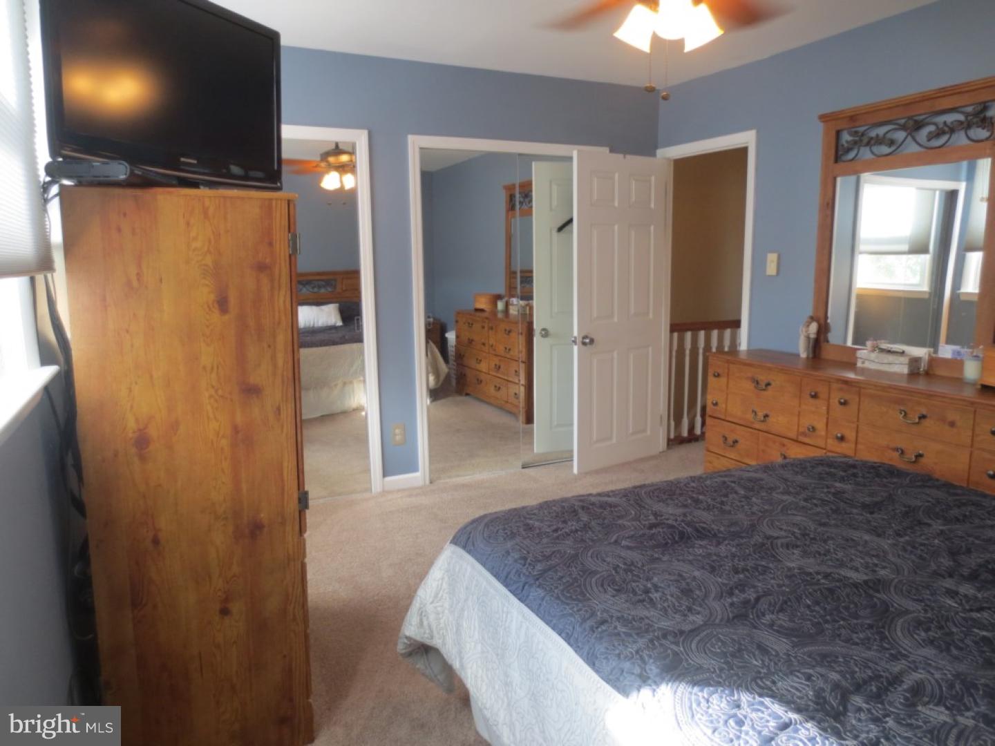 7004 Cardin Road Philadelphia, PA 19128 - Photo 7 of 22 Gallery Image 7