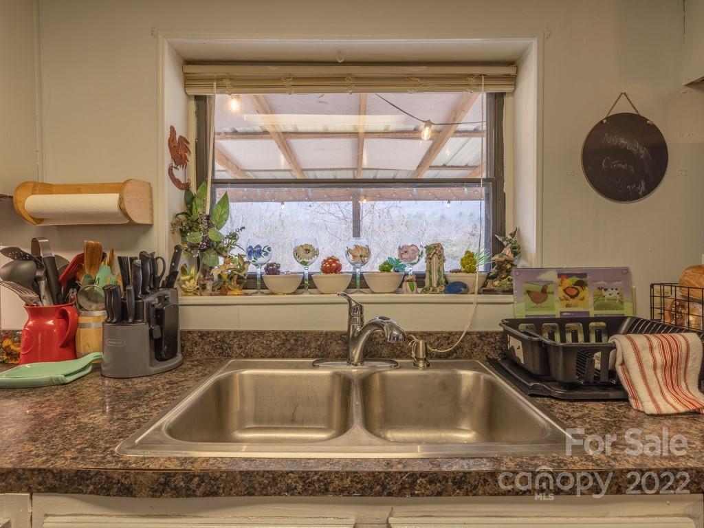 354 Reeves Cove Road Candler, NC 28715 - Photo 15 of 24 Gallery Image 15