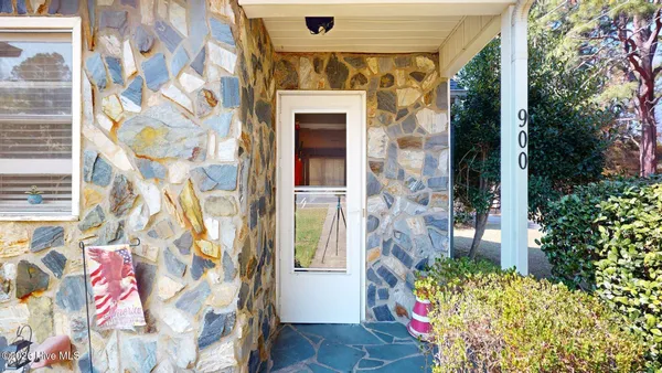 $189,900 | 900 Cedar Court, Aberdeen, NC 28315